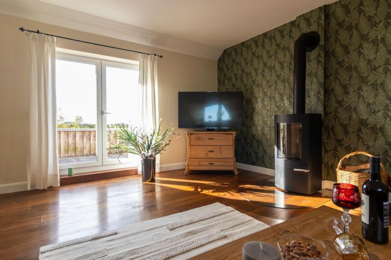 Henkieker - Laendliche Ferienwohnung Mit Stil Фехмарн Екстериор снимка